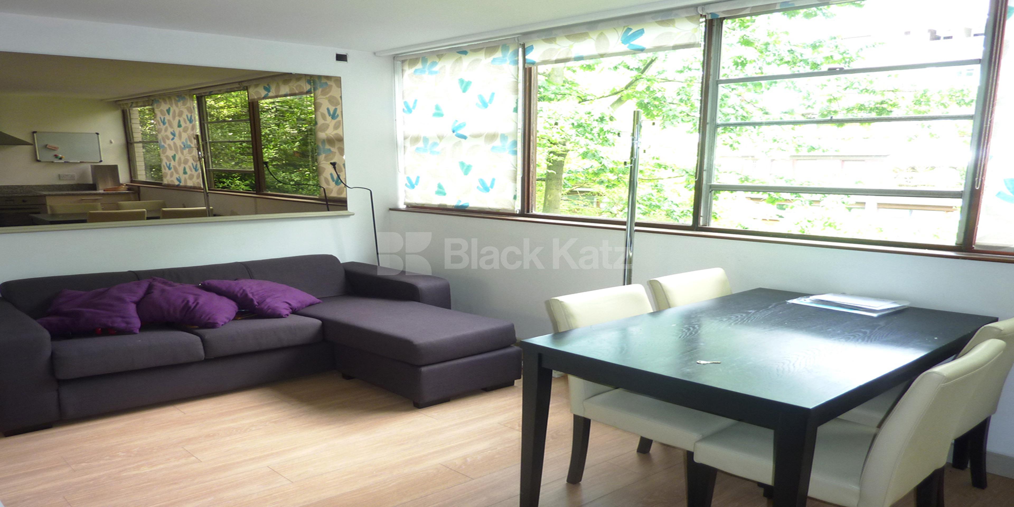 Modern kitchen good storage space mins to hyde park and tube  South Rise, St Georges Fields , Hyde Park W2